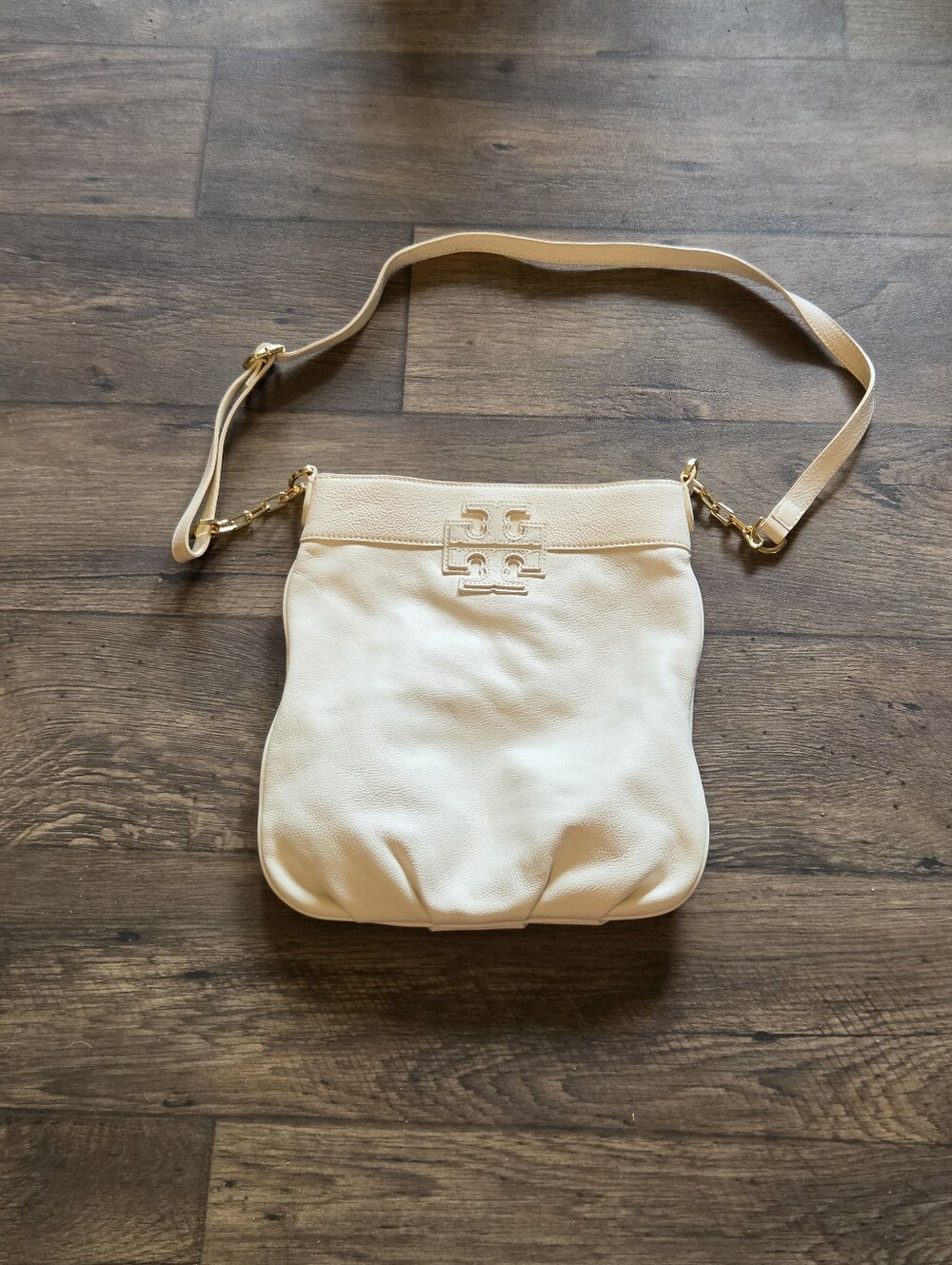 Tory Burch White Pebbled Leather Crossbody Bag